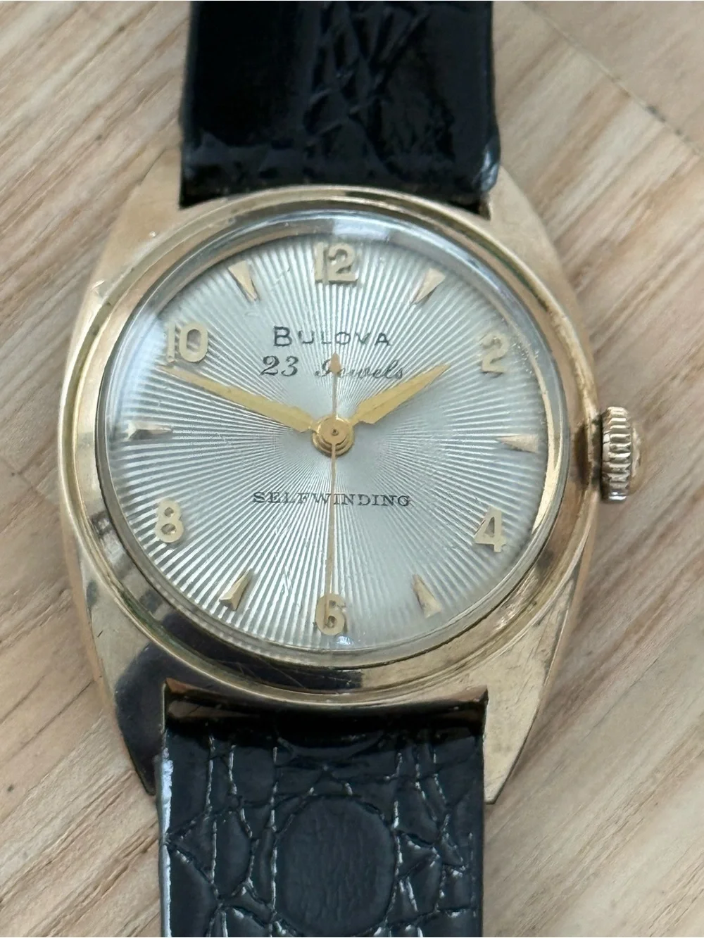 Bulova Rare 1954 23 Jewels Sunburst Dial Self-Winding Watch Gold Case Leather